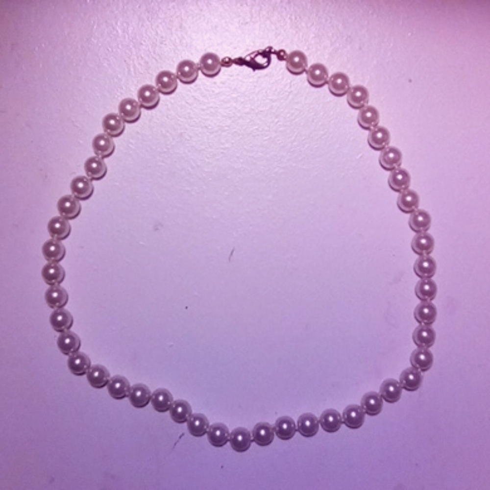 Pearl necklace